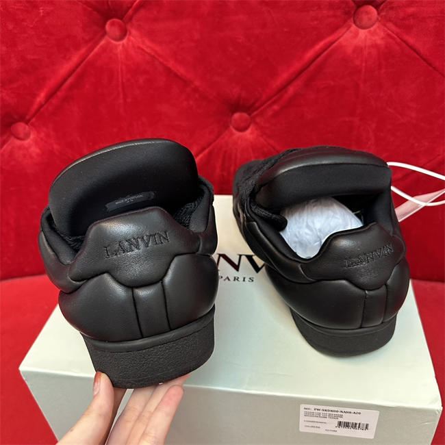 Lanu1n curb sneaker