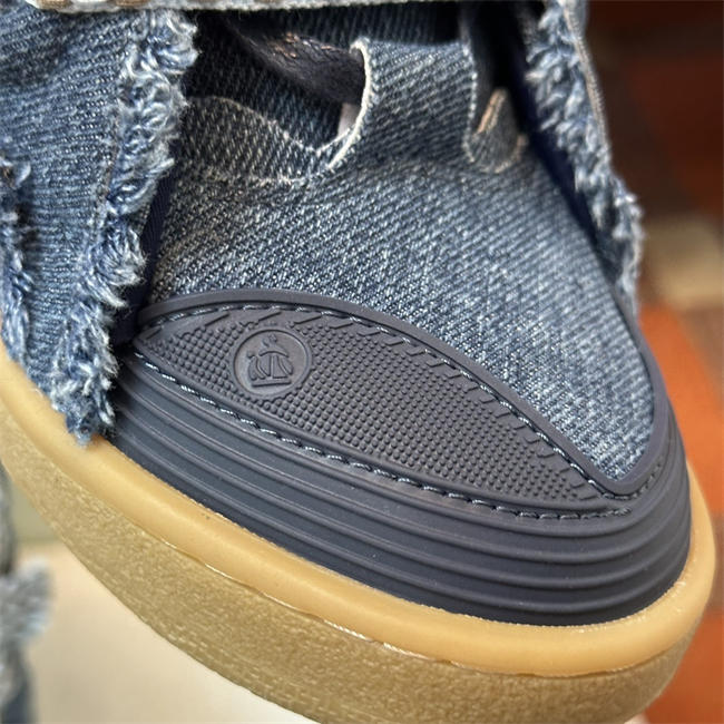 Lanu1n curb sneaker