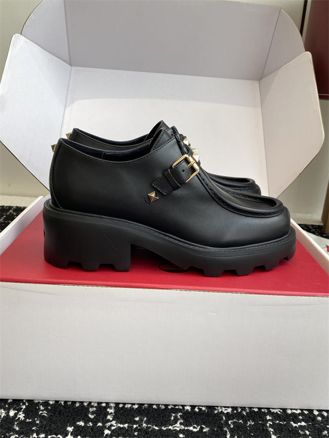 Va1e*ntin0 loafer