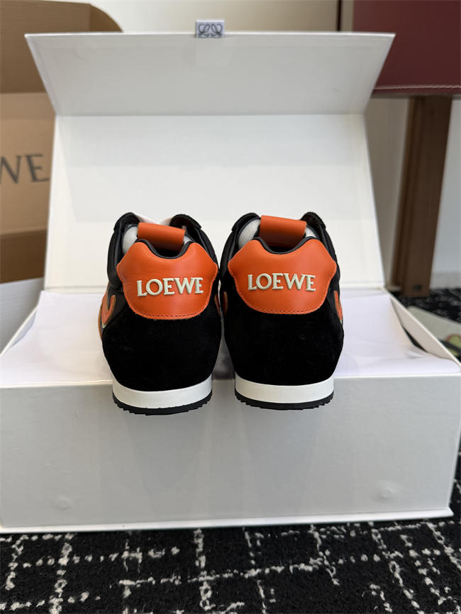 L0ew* sneaker