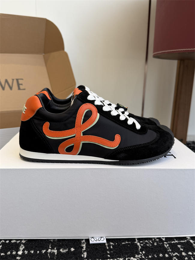 L0ew* sneaker