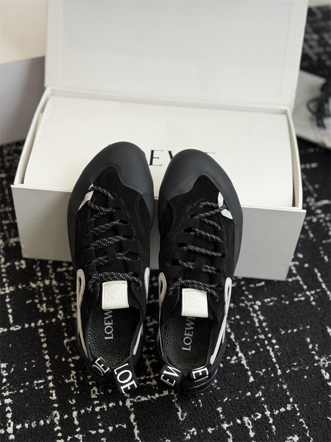L0ew* sneaker
