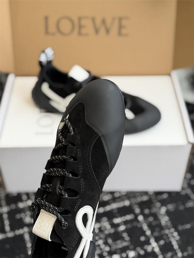 L0ew* sneaker