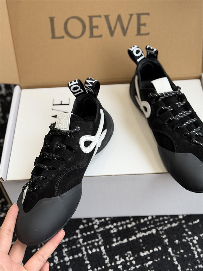 L0ew* sneaker