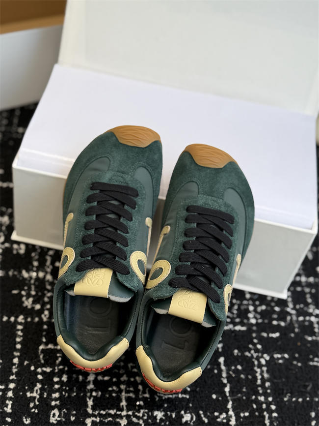 L0ew* sneaker