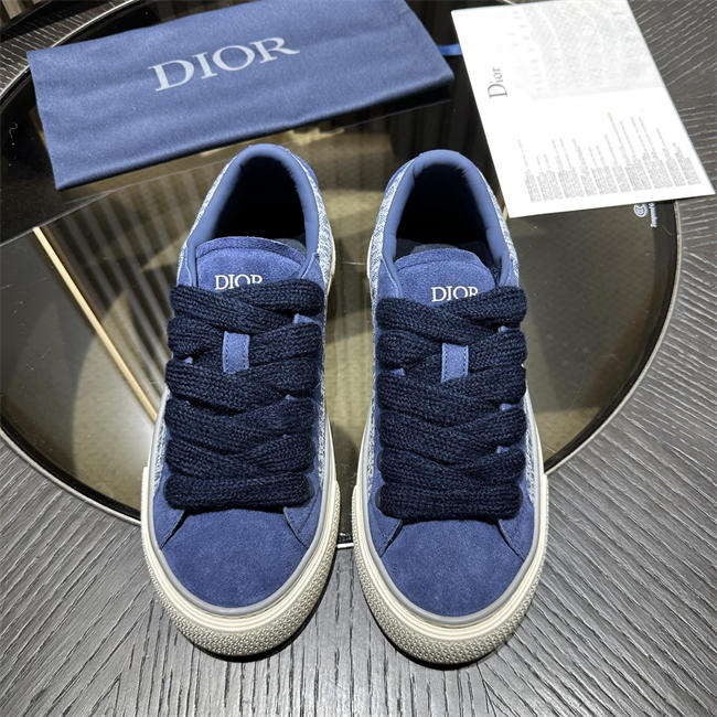 D10r b33 spin sneaker