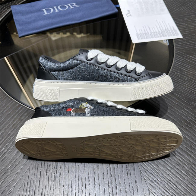 D10r b33 spin sneaker