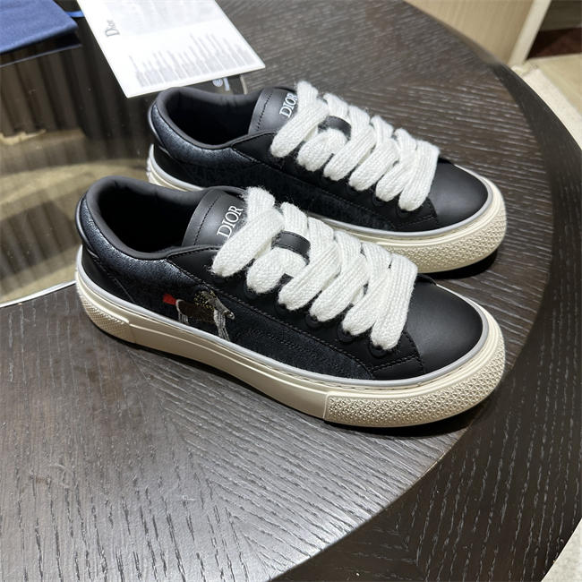 D10r b33 spin sneaker