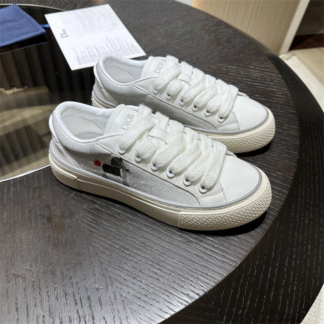 D10r b33 spin sneaker