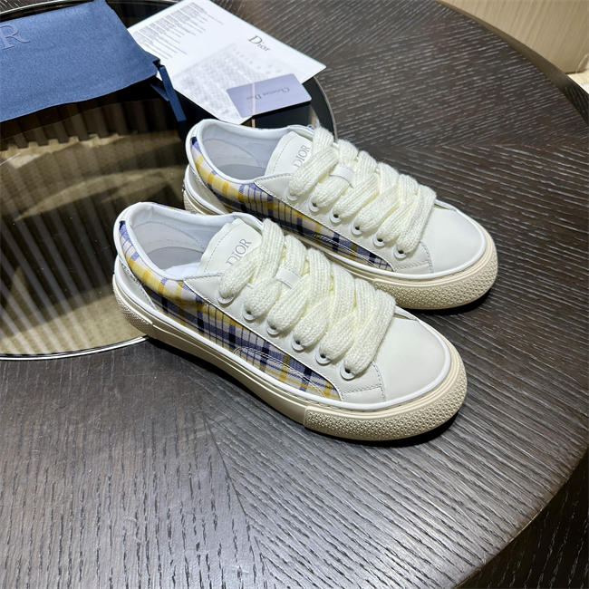 D10r b33 spin sneaker