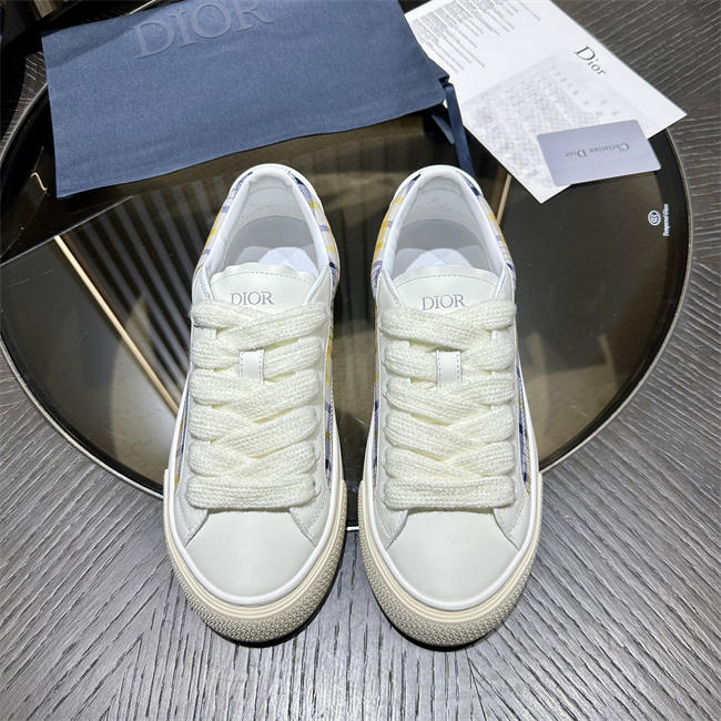 D10r b33 spin sneaker