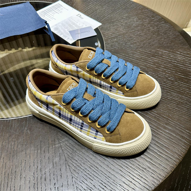 D10r b33 spin sneaker