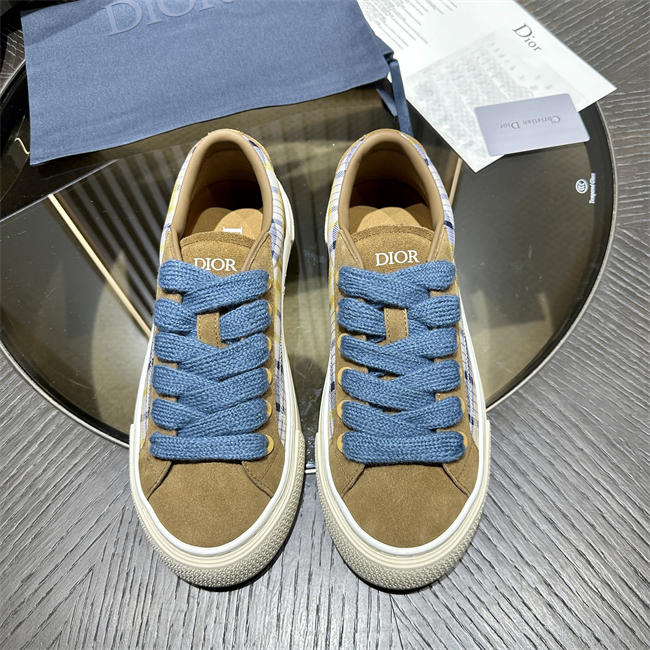 D10r b33 spin sneaker