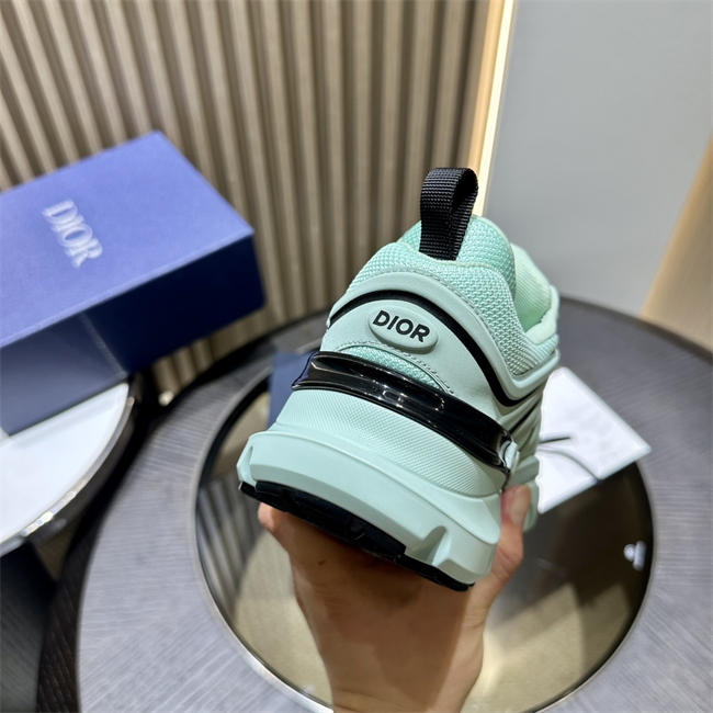D10r b44 blade sneaker
