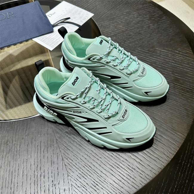 D10r b44 blade sneaker