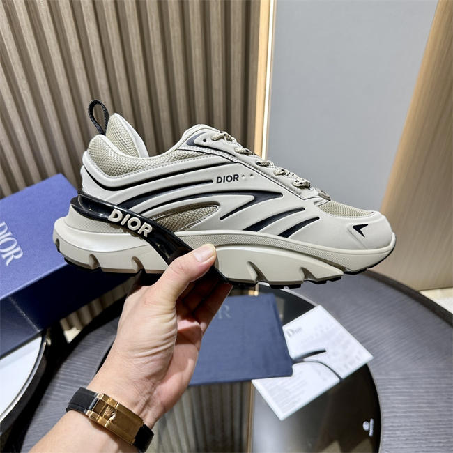 D10r b44 blade sneaker