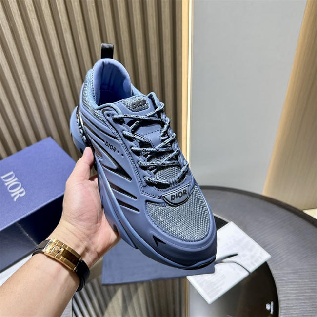 D10r b44 blade sneaker