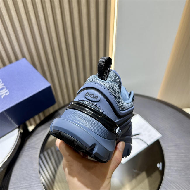 D10r b44 blade sneaker