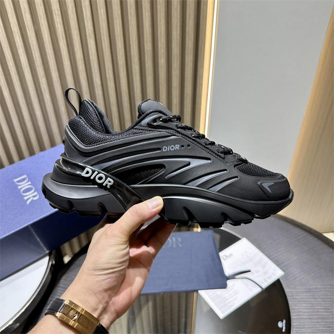 D10r b44 blade sneaker