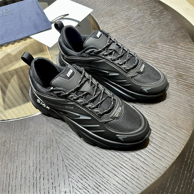 D10r b44 blade sneaker