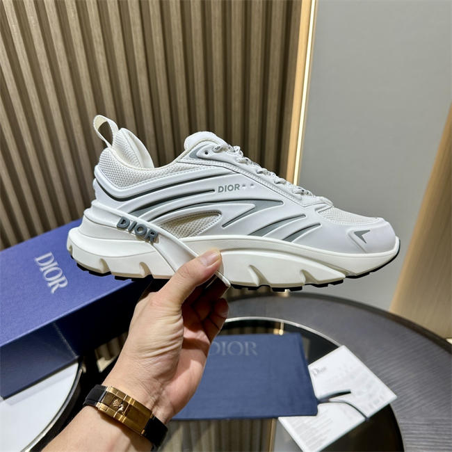 D10r b44 blade sneaker