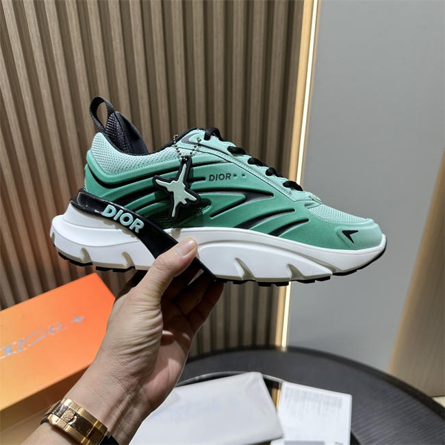 D10r b44 blade sneaker