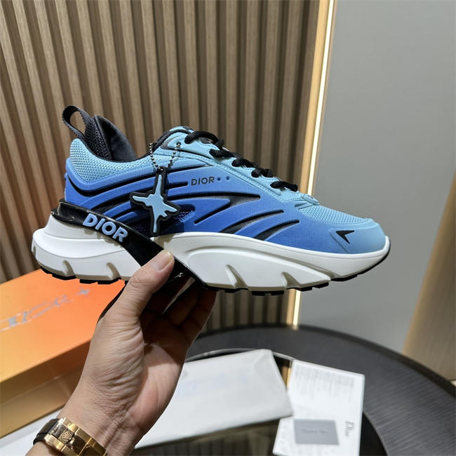 D10r b44 blade sneaker