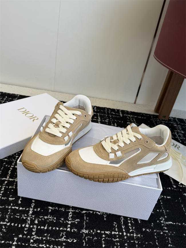 D10r sneaker