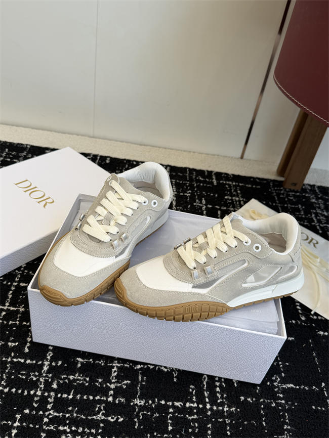 D10r sneaker