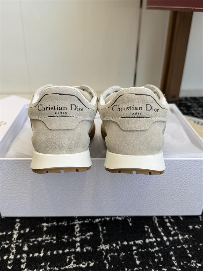 D10r sneaker