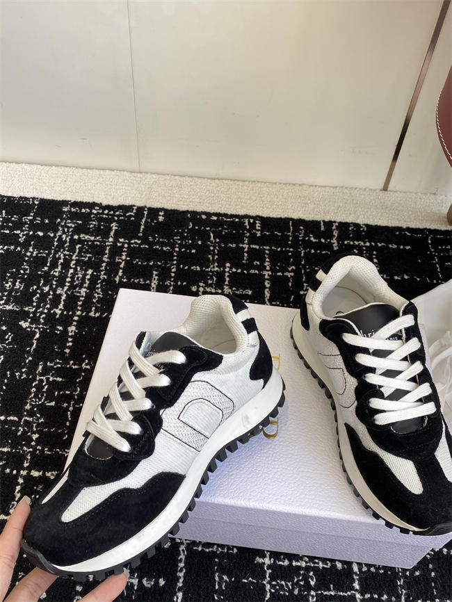 D10r sneaker