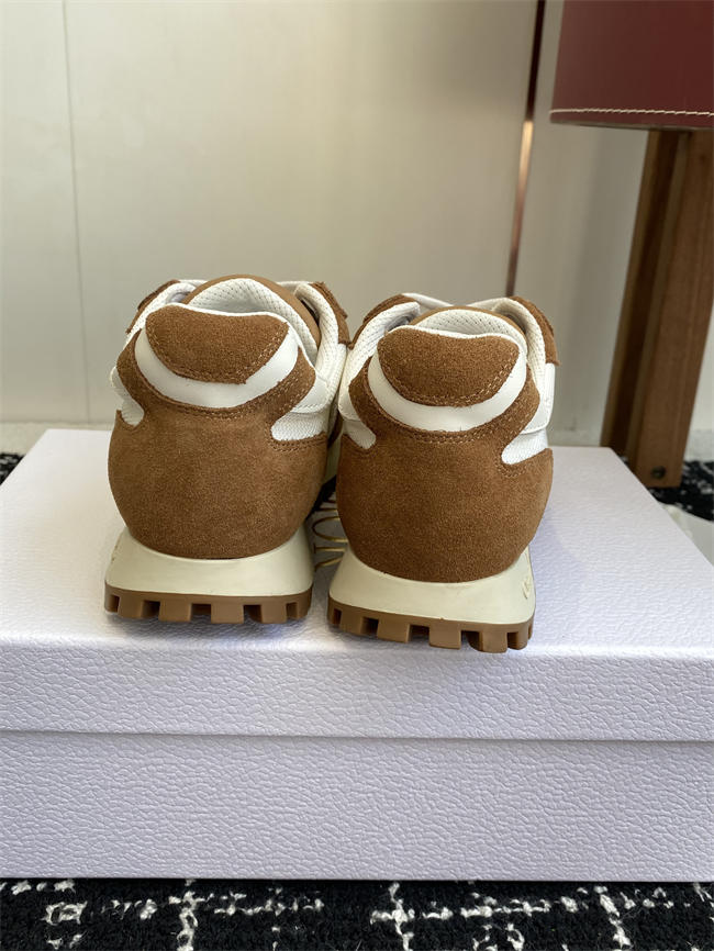 D10r sneaker