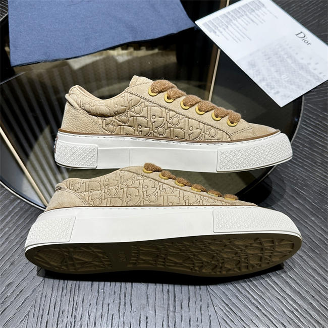D10r sneaker