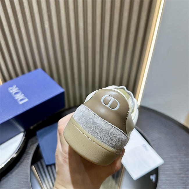 D10r sneaker
