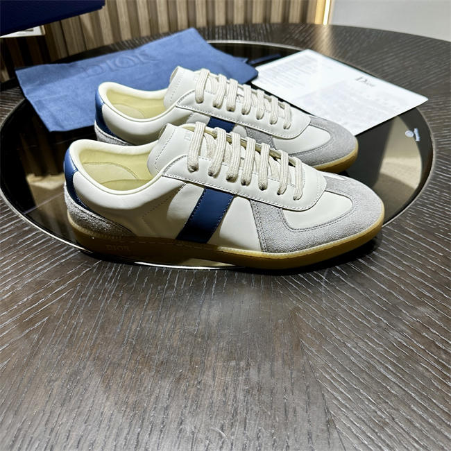 D10r sneaker