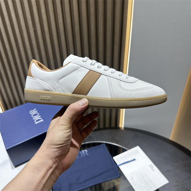 D10r sneaker