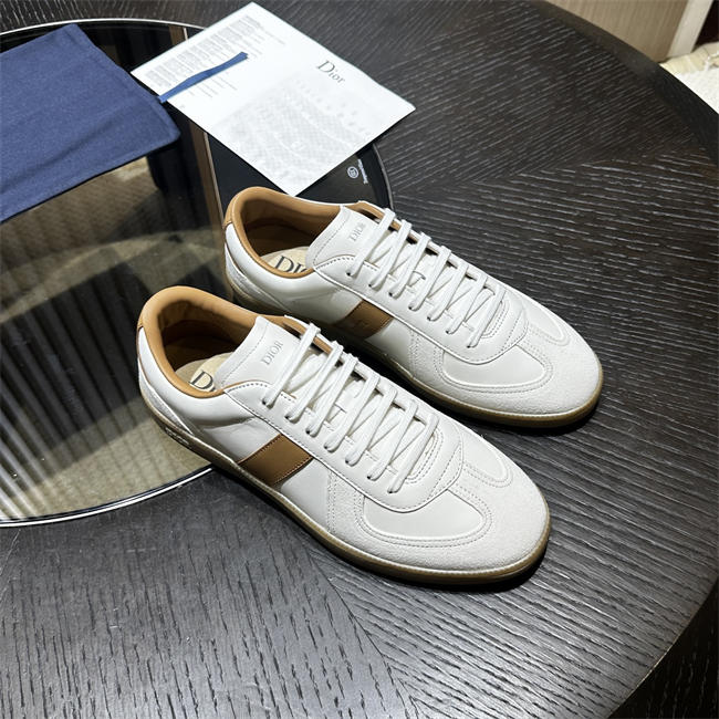 D10r sneaker