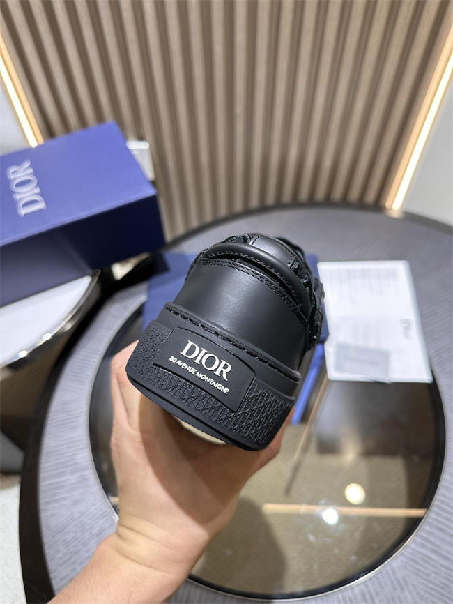 D10r sneaker