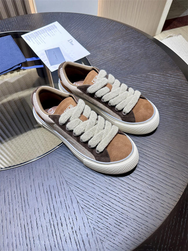 D10r sneaker