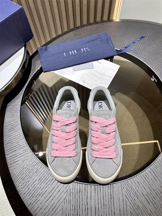 D10r sneaker