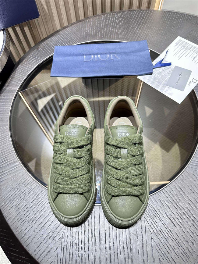 D10r sneaker