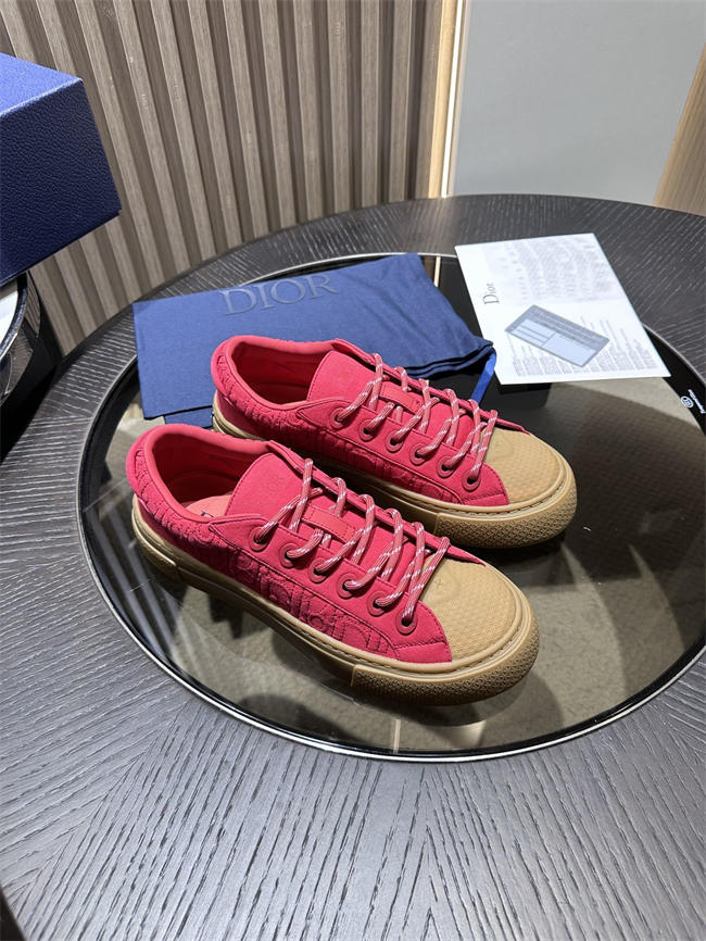 D10r sneaker