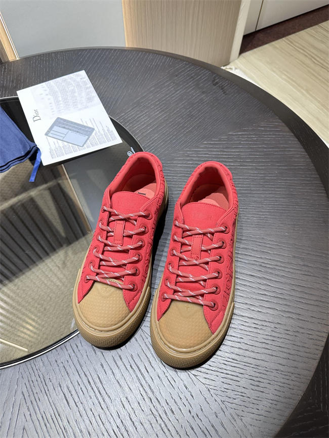D10r sneaker