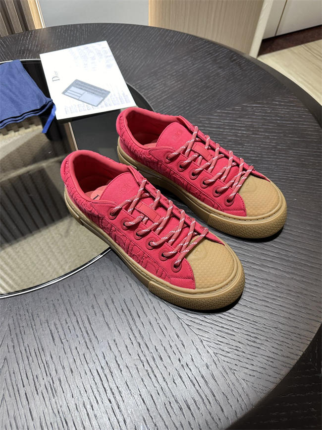 D10r sneaker