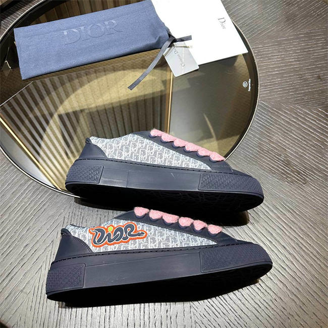 D10r sneaker