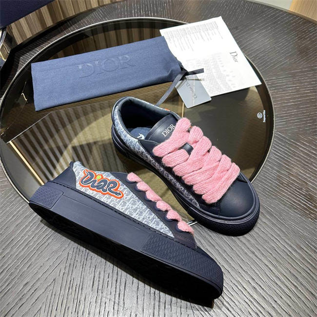 D10r sneaker