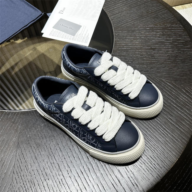 D10r sneaker