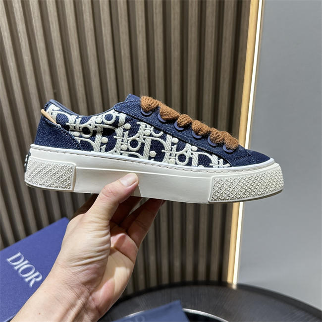 D10r sneaker