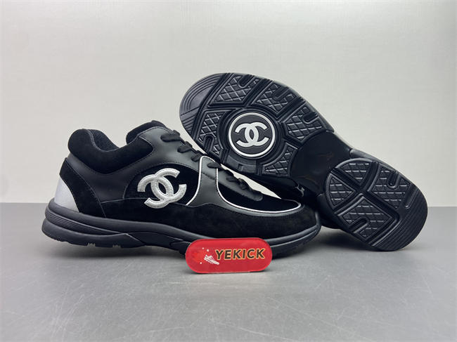 Chanal Sneakers