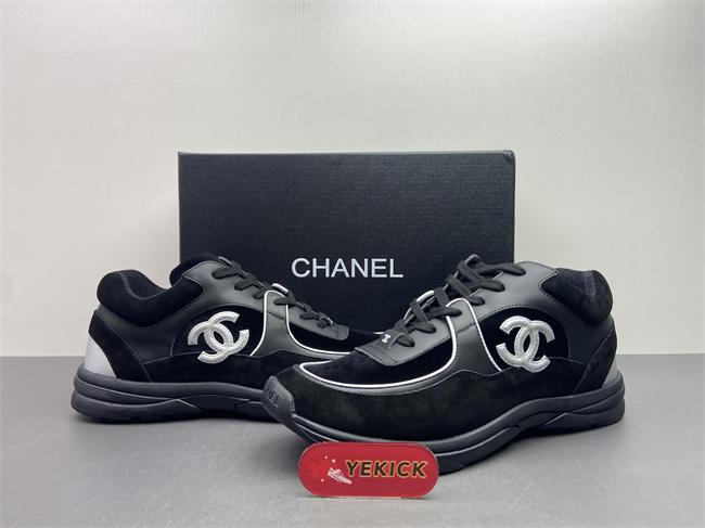 Chanal Sneakers